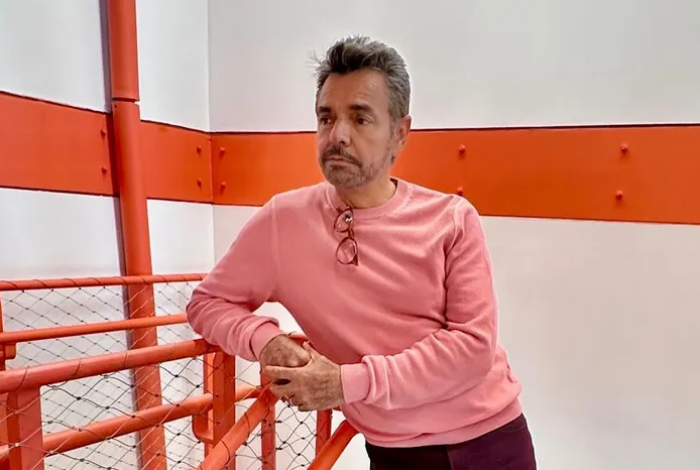 Eugenio Derbez evita hablar de Victoria Ruffo para evitar problemas