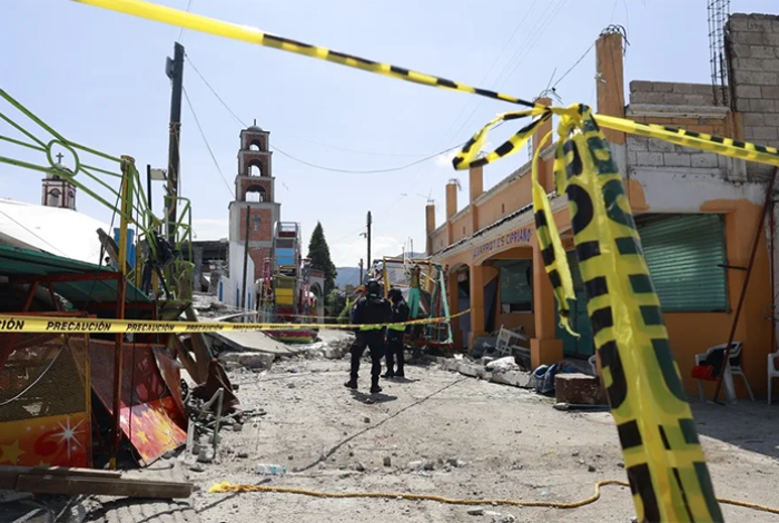 Explosión de pirotecnia deja 10 muertos y 64 heridos en Temascalcingo, Estado de México