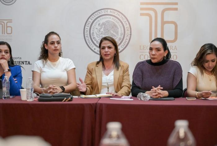 Fabiola Alanís: Se estableció una mesa de trabajo permanente entre Congreso y productores de maíz