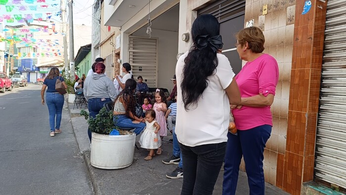 Familias de Los Reyes despiden a Andrea y Lorena, las dos jovencitas atropelladas