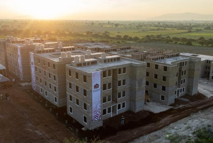 Familias de Vista Hermosa reciben 48 casas del Bienestar