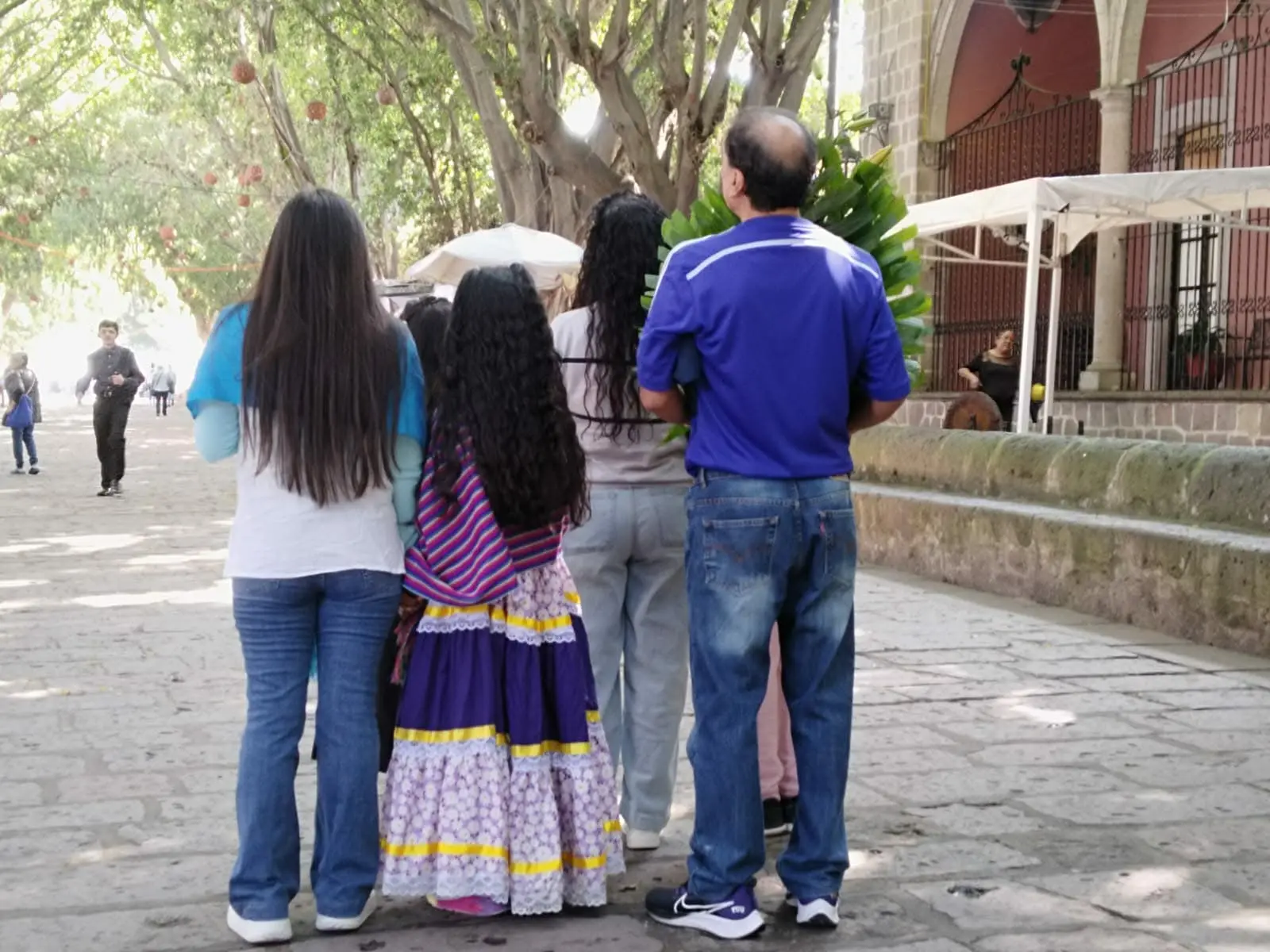 Feligreses llegan a Morelia para los festejos de la “Virgen Morena”