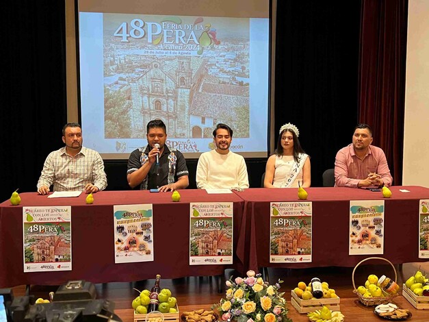 Feria de la Pera en Ucareo tendrá actividades culturales y deportivas