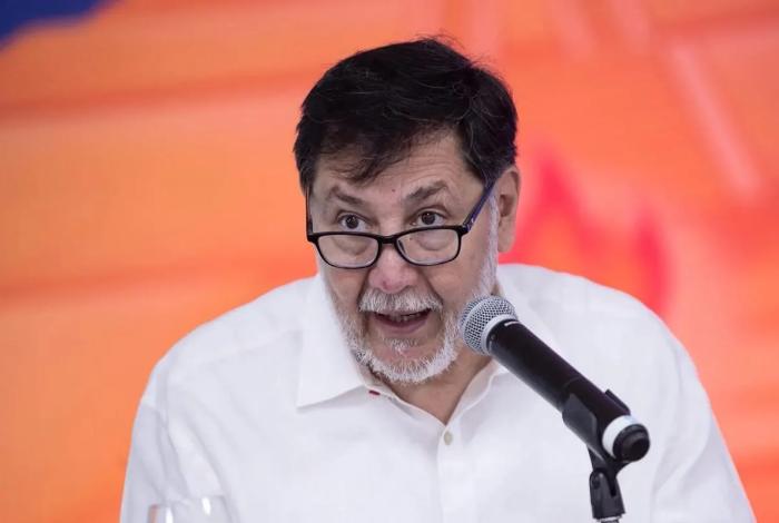 Fernández Noroña anuncia que pedirá licencia en el Senado por “una tarea”