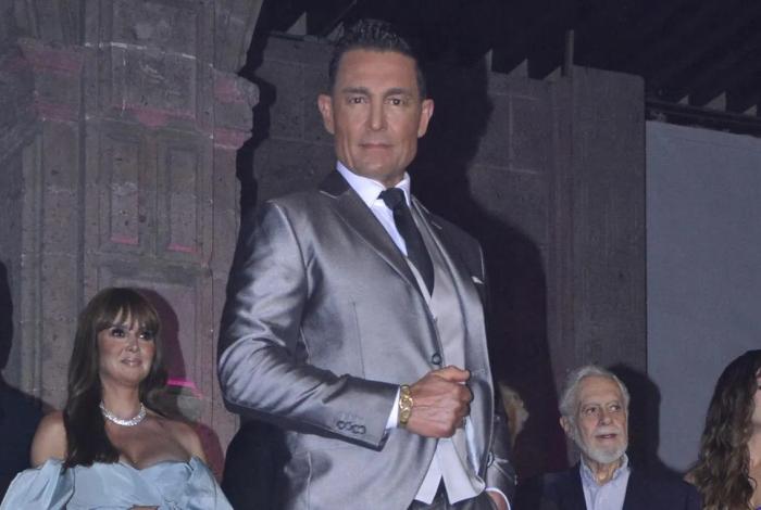 Fernando Colunga responde a rumores sobre su paternidad