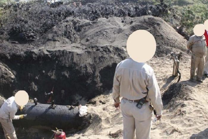 FGE investiga toma clandestina en ducto de PEMEX, en Cuitzeo