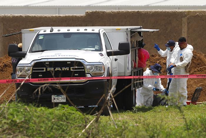 FGR identifica 5 cuerpos de mineros desaparecidos en Sinaloa; estaban en una fosa