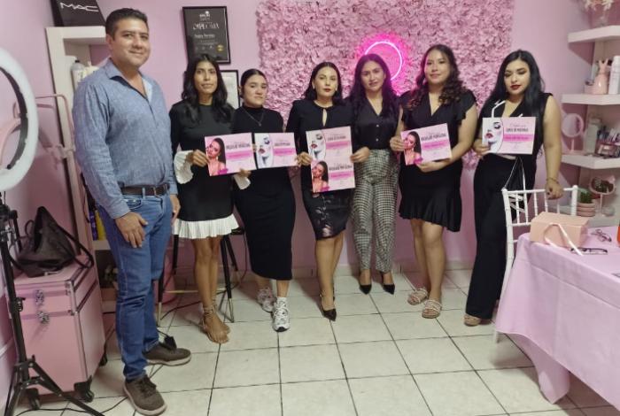Finalizan Talleres de Belleza en el Centro Comunitario “Luis Donaldo Colosio”