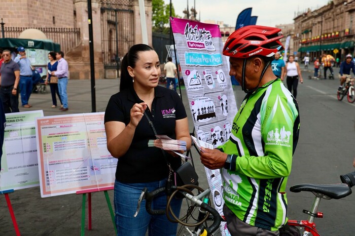Fomenta IEM participación ciudadana con rodada Bici-Vota y módulos de promoción del voto