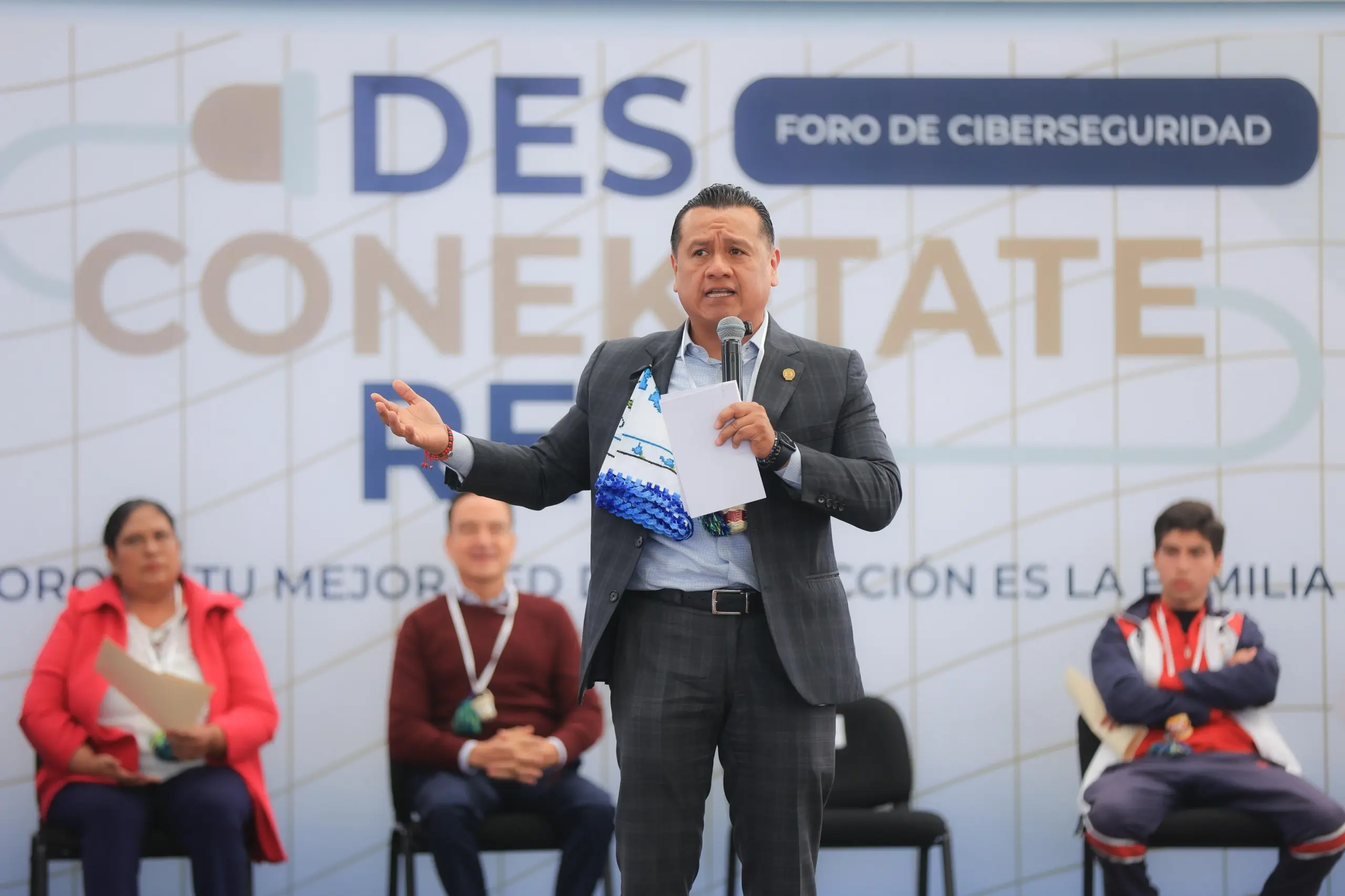 Foro de ciberseguridad llega a miles de estudiantes en Michoacán