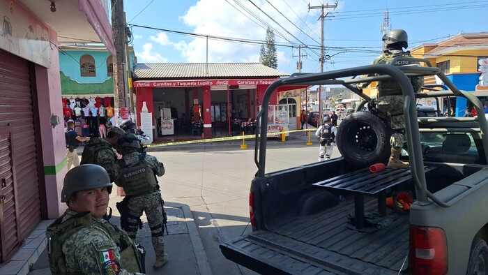 #Foto | Joven es ultimado a balazos en negocio de venta de carnitas en Uruapan 