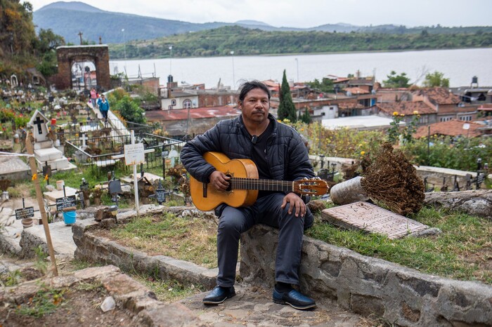 #Fotos | Nosotros no festejamos la muerte, festejamos la vida: Juan de la Cruz de Janitzio