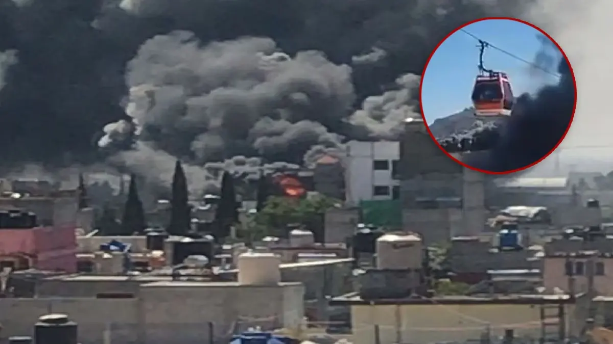 Fuerte incendio consume fábrica de colchones en Ecatepec | VIDEO