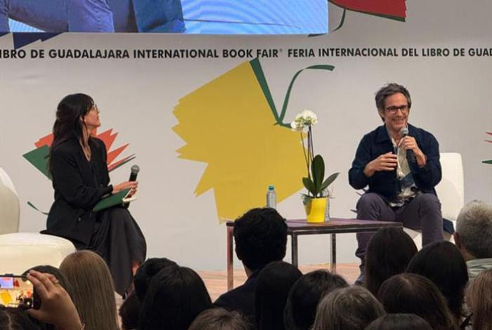 Gael García incursiona en el mundo de los audiolibros con 'La metamorfosis', de Kafka
