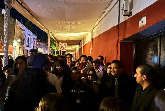 Gael, un segundo, por favor… ¡y se marchó!