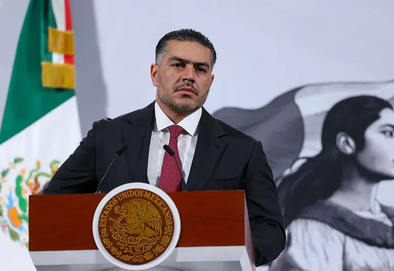 García Harfuch rechaza nexos de escoltas con el crimen organizado; tras el asesinato de Carlos Manzo