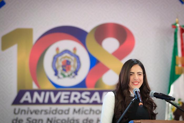Giulianna Bugarini: “Celebramos 108 años de la UMSNH con una reforma que le da certeza y futuro”