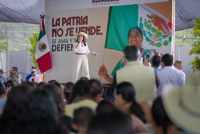 Gladyz Butanda suma a Huetamo a la defensa de la transformación