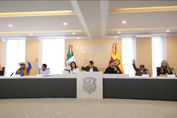 Gobierno de Alfonso Martínez da certeza jurídica a vecinos de El Terrero