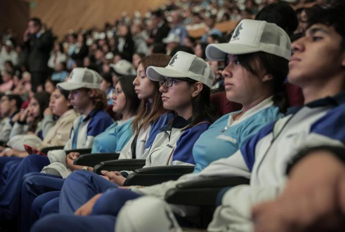 Gobierno de Bedolla mantiene alza sostenida de 9% en matrícula de Cobaem