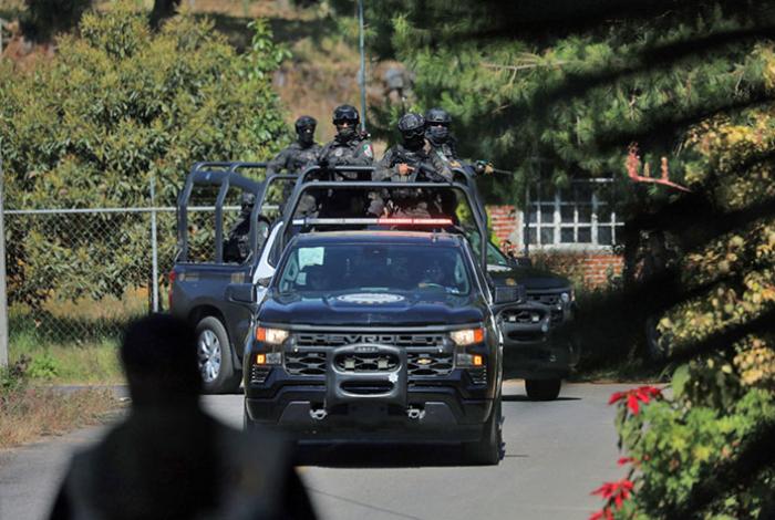 Gobierno de México lanza ofensiva contra doce cárteles del narcotráfico en Michoacán