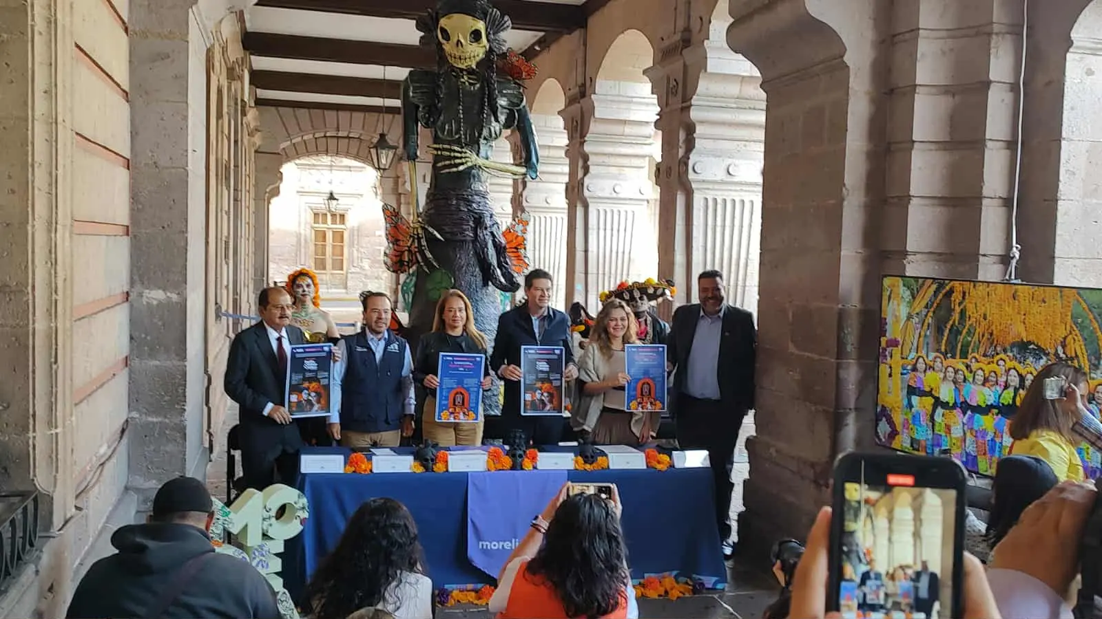 Gobierno de Morelia presenta actividades por el Día de Muertos