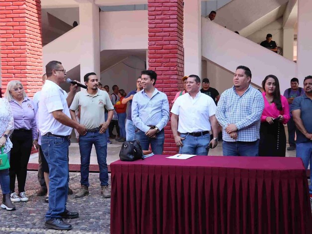 Gobierno Municipal Cumple con Pago de Aguinaldo a Sindicato