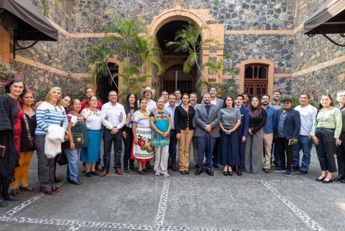 Gobiernos de México y Michoacán anuncian obras y acciones para atraer turismo a Uruapan