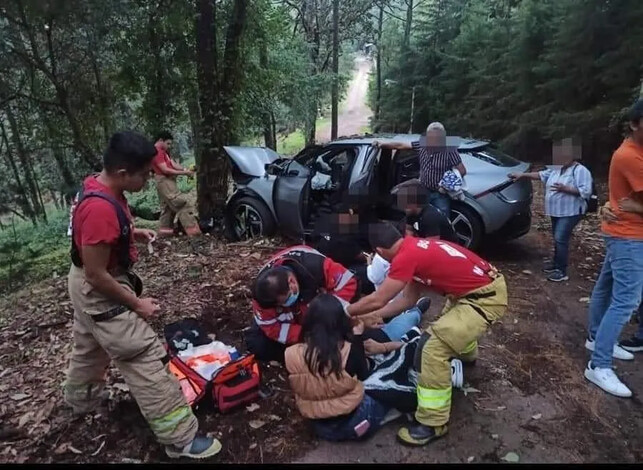 Grave accidente en carretera Morelia-Ciudad Hidalgo deja 4 lesionados