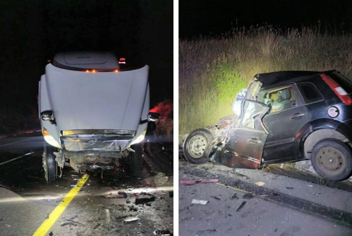 Grave choque de un auto compacto con un tractocamión deja una mujer fallecida en la Siglo XXI