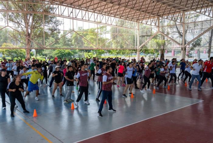 Guardias en alto durante Clase Nacional de Box en Morelia