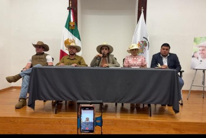 Guerra sucia, dice Grecia Quiroz sobre mantas contra funcionarios de Uruapan; señala a adversarios políticos