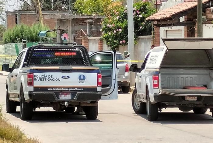 Hallan a 2 personas asesinadas dentro de camioneta en la región de Álvaro Obregón
