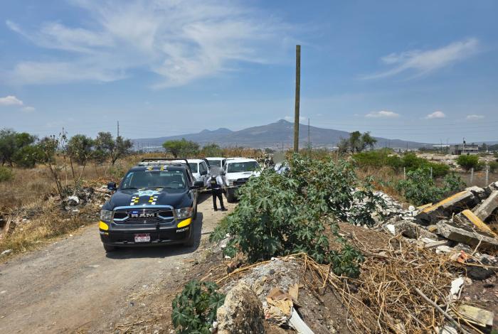 Hallan a hombre asesinado en predio de la colonia Bicentenario, al norte de Morelia