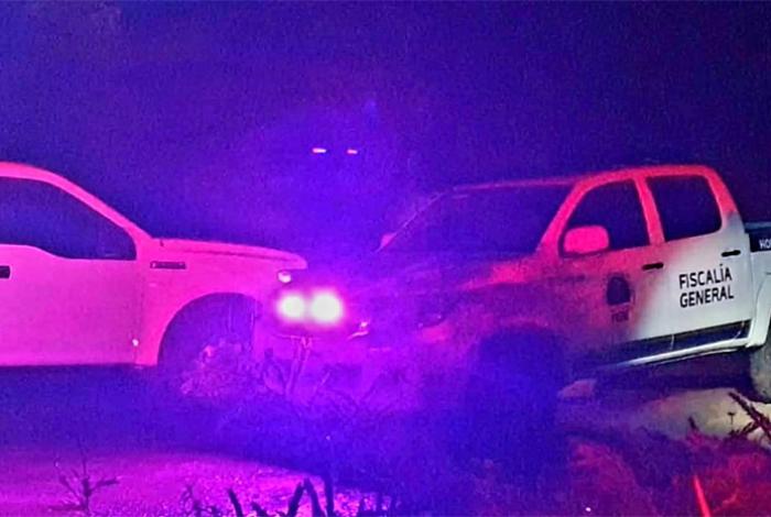 Hallan a hombre asesinado a la orilla de la carretera Morelia-Chiquimitío