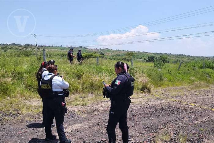 Hallan a hombre asesinado en una brecha al oriente de Morelia