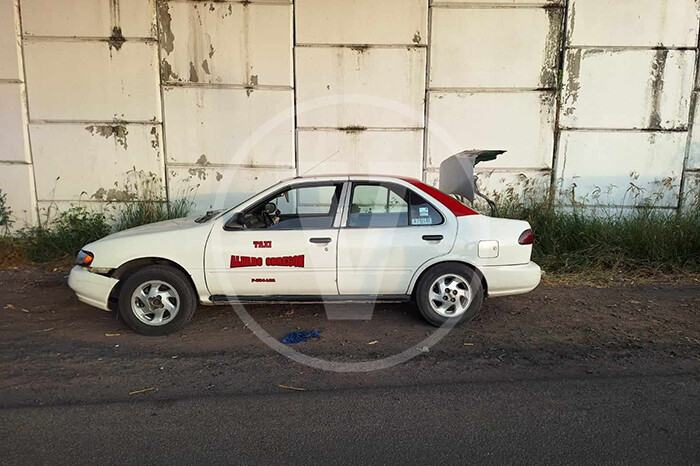 Hallan a taxista asesinado y encajuelado, debajo del puente de la autopista México-Guadalajara, en Álvaro Obregón