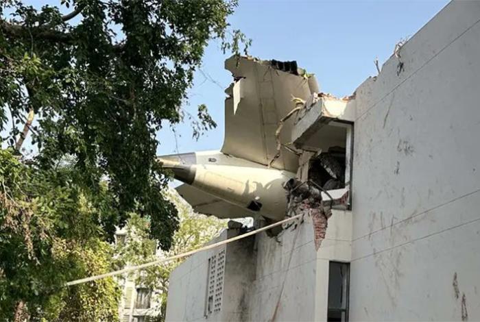 Hallan la grabadora de voces de la cabina del avión de Air India siniestrado, que dejó más de 270 muertos