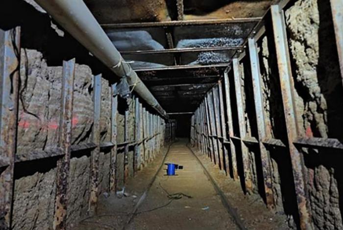 Hallan sofisticado túnel usado para traficar cocaína entre México y EEUU