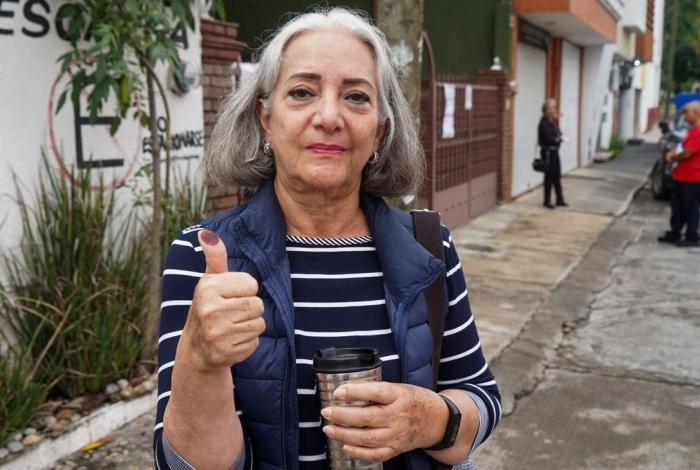 Hilda se preparó dos meses para decidir a quién le daría su voto