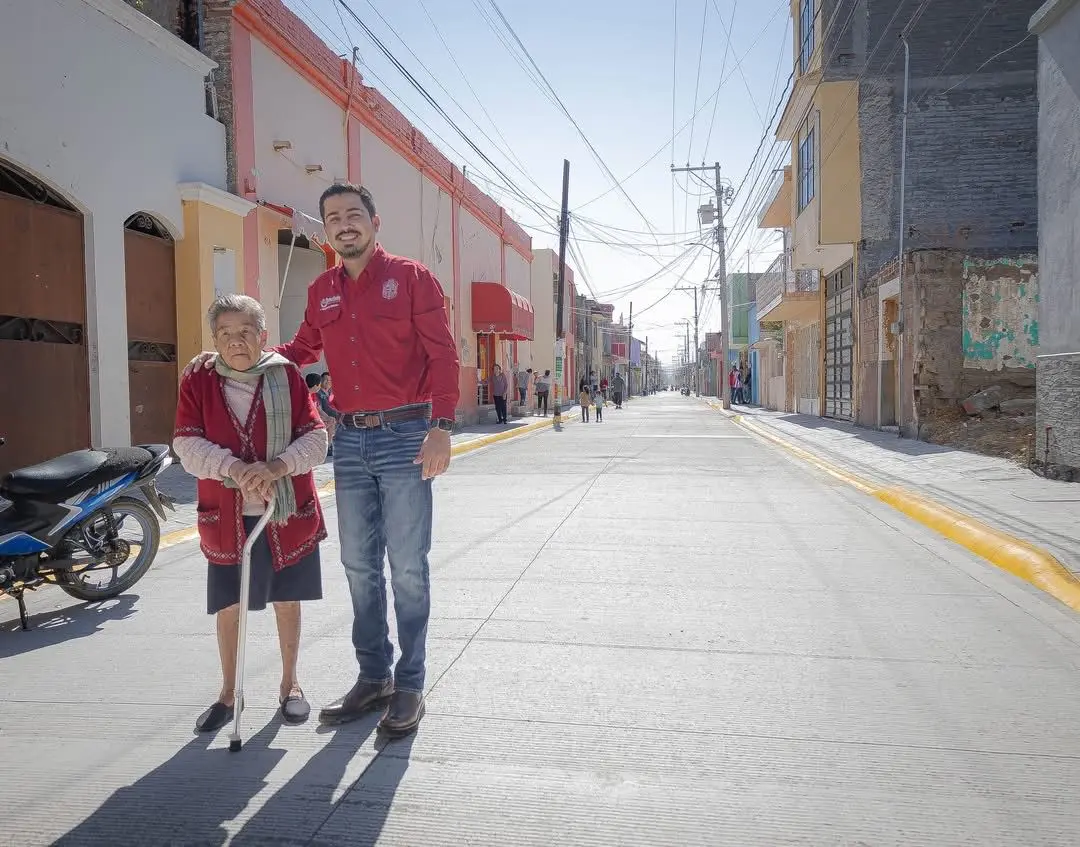 Histórica rehabilitación de la calle Madero mejora movilidad, seguridad y servicios en Yurécuaro