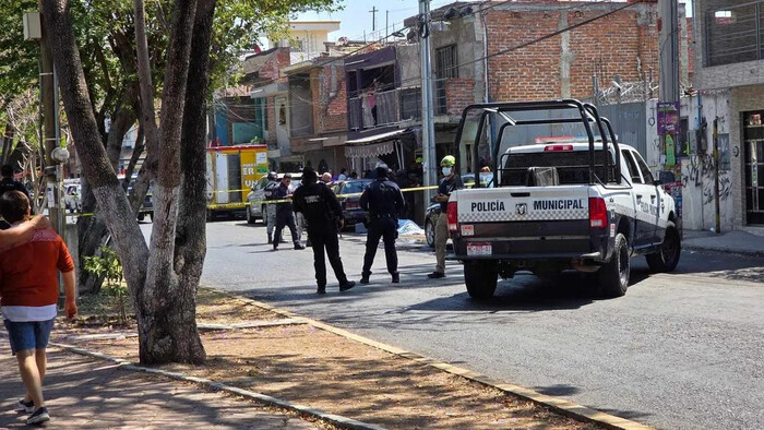 Hombre es asesinado a balazos en la colonia 20 de Noviembre