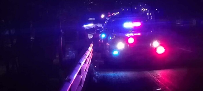 Hombre es asesinado a tiros a la orilla de la carretera Morelia-Salamanca