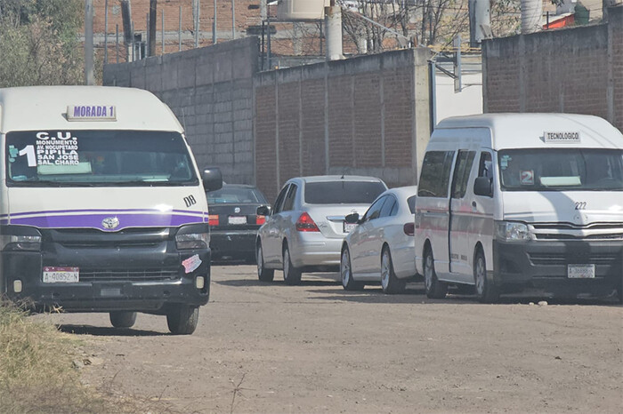 Hombre muere aplastado por una Ruta Morada mientras daba mantenimiento a las llantas, en Morelia