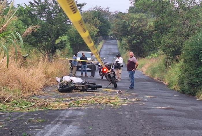 Hombre perece en accidente de motocicleta, en Los Reyes
