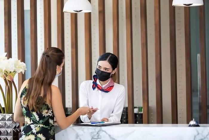 Hoteles, educación y salud, sectores donde más trabajan mujeres en Michoacán