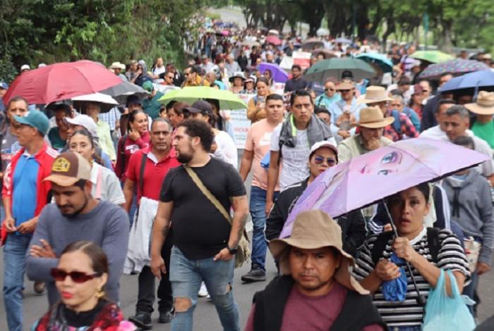 Hoy poder Base marcha desde Casa Michoacán hacia el centro; mañana ampliarán plantón y tomarán el SAT