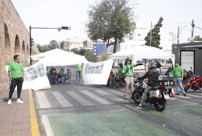 Hoy, sindicatos colapsarán Morelia con bloqueos en importantes arterias viales de la ciudad