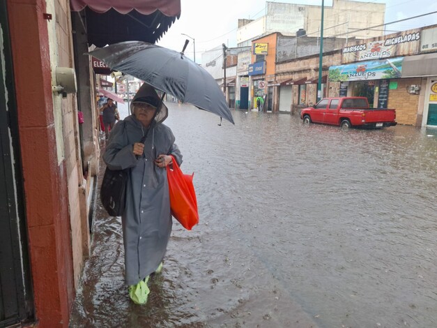 Huracán John mantendrá el clima lluvioso este jueves en Michoacán