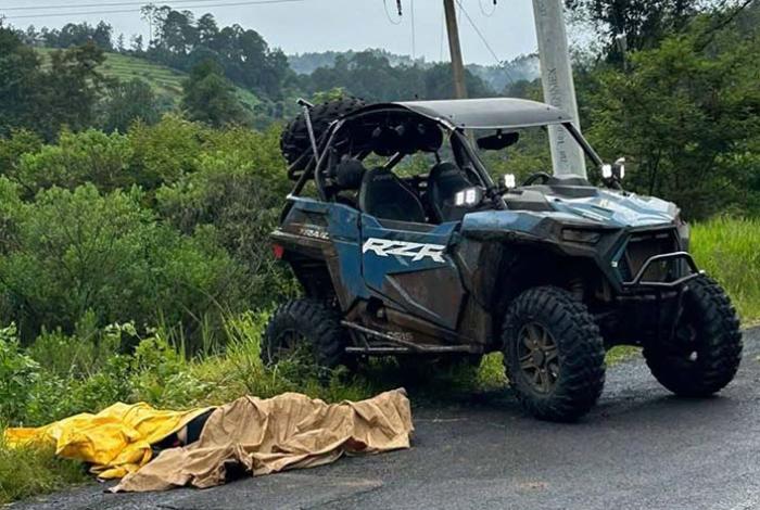Identifican al hombre que murió tras volcadura de vehículo RZR sobre la Morelia-Mil Cumbres